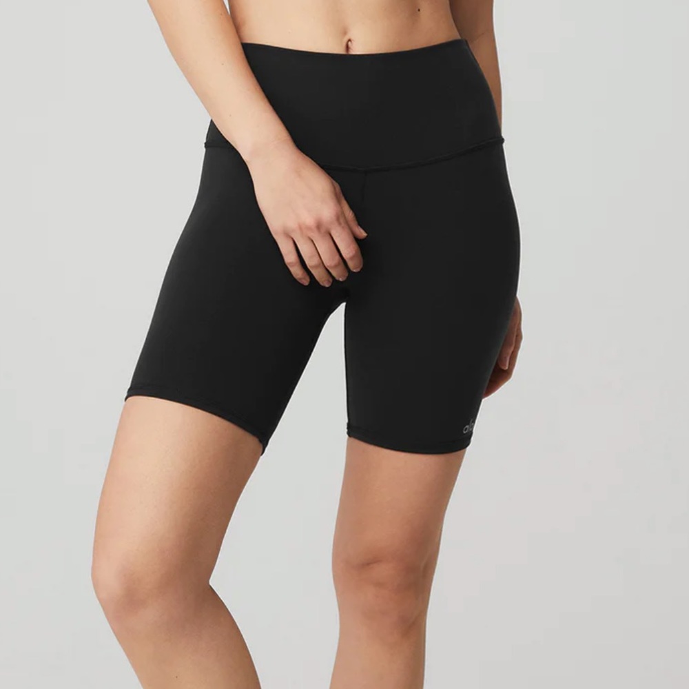 Alo 7” High Waist Biker Short
